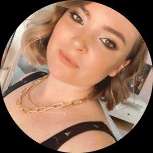 Meet your Posher, Amelia